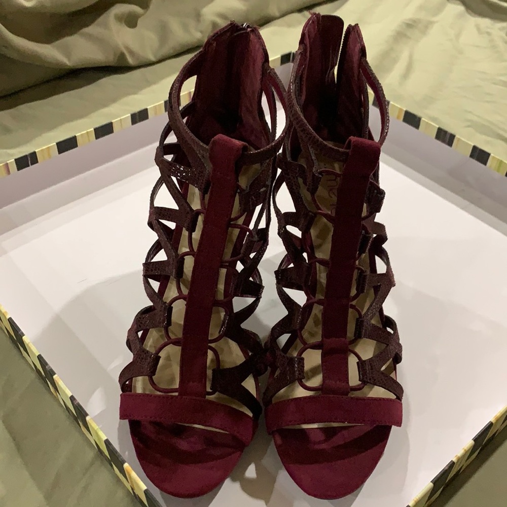 ME TOO women’s Size 9 Burgundy